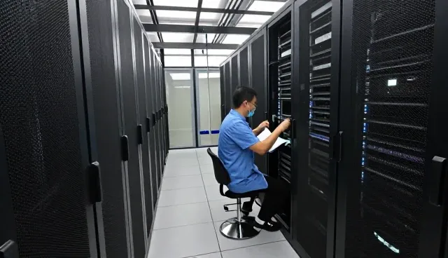 门诊服务设备选型趋势与智能化升级路径